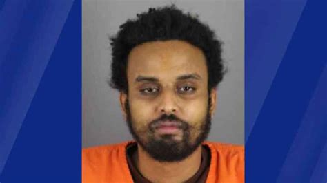 Eden Prairie man, 27, suspected of fatally suffocating brother, 7